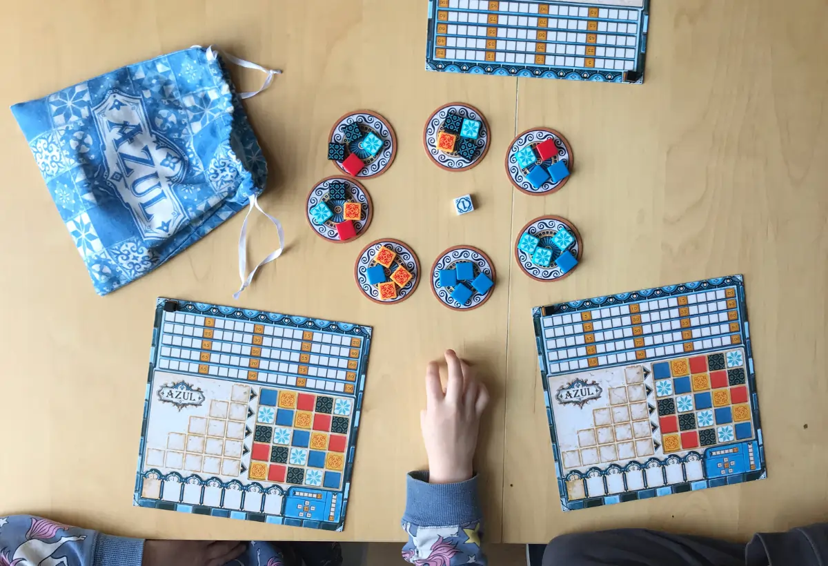 Jogo de Tabuleiro Azul: Regras