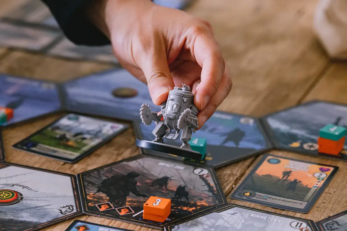 Expeditions, esse board Game é Bom?