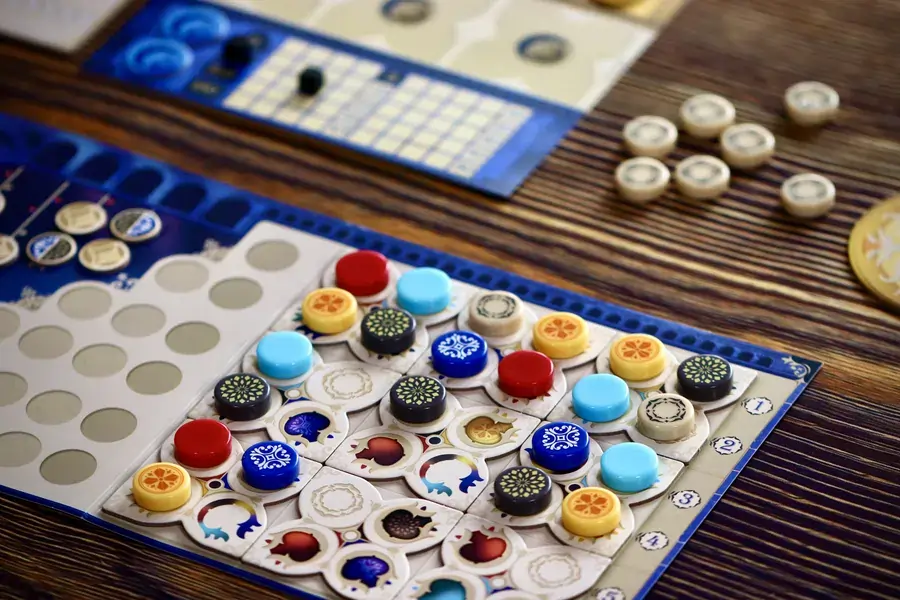 Azul: Duel Vale é Bom?